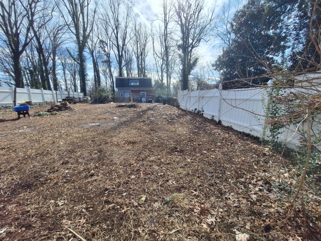 Building Photo - 3811 Walker Ave