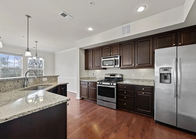 Kitchen - 4873 Dane Ridge Cir