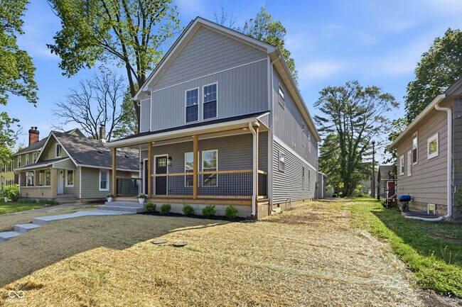 Foto del edificio - 4623 Rookwood Ave