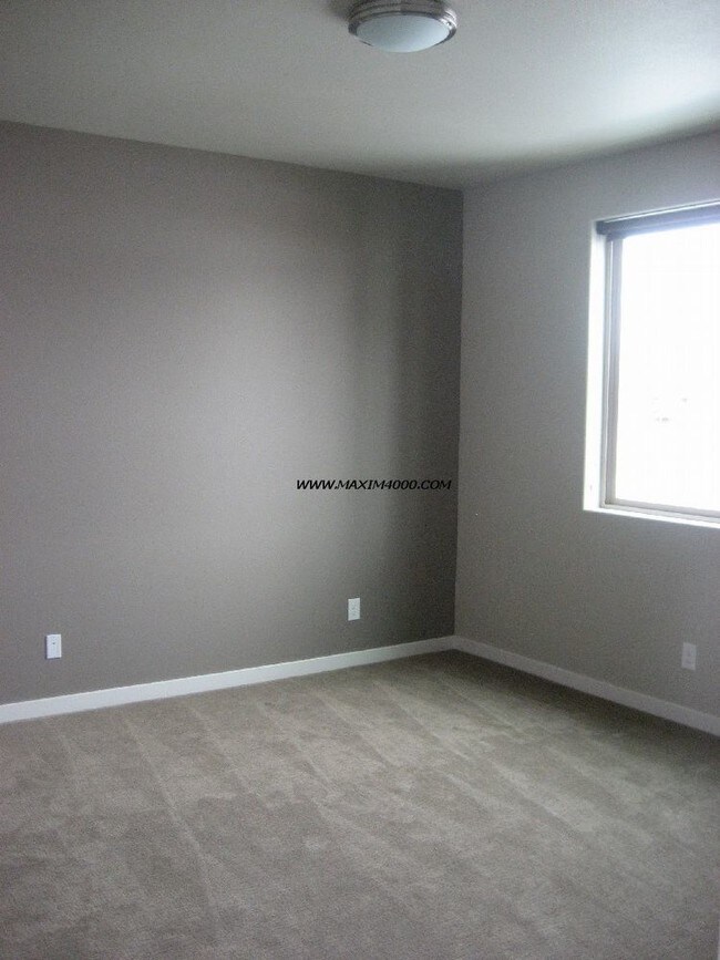 Foto del edificio - 2535 Knollwood Dr 1205 - 2 BR Unfurnished