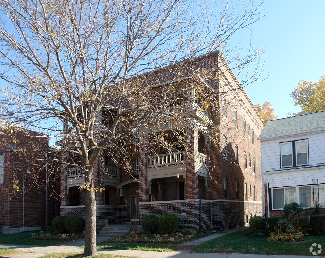 Building Photo - 94 N 20th St