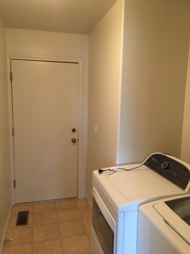 Building Photo - 13405 Mount Lassen Street Reno, NV 89506