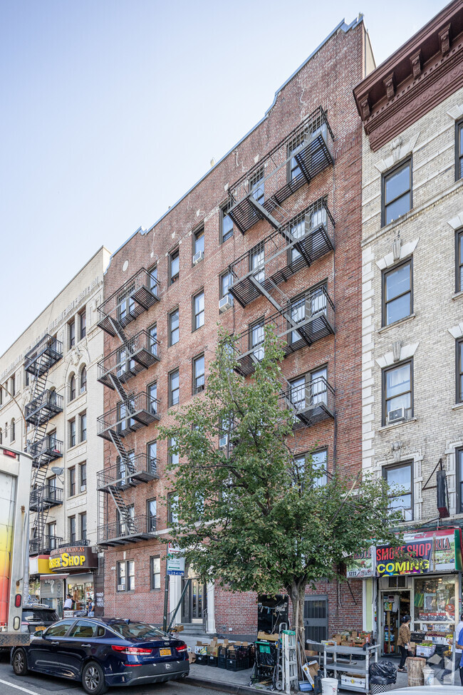 Building Photo - 1224 St Nicholas Ave