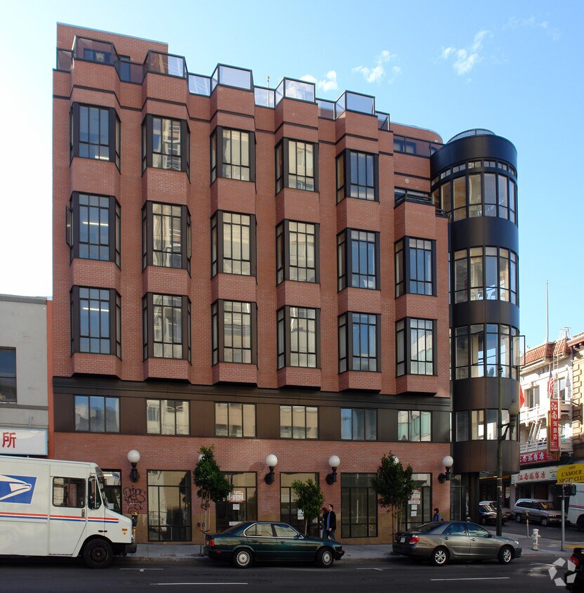 Building Photo - 899 Kearny St