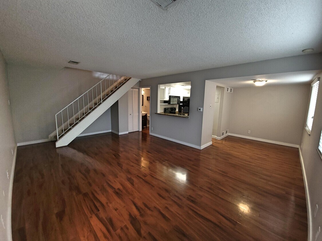 1250 S Monaco St Pkwy, Denver, CO 80224 Townhome Rentals in Denver CO