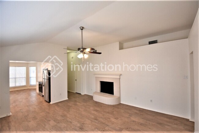 Foto del edificio - 6386 Twilight Cir