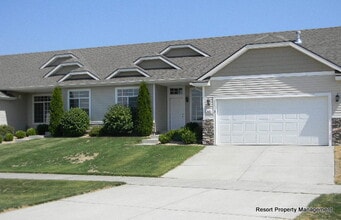 Building Photo - 2626 N Glidden St