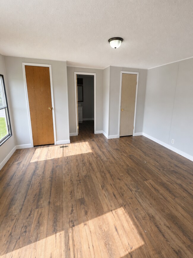 Foto del edificio - Peaceful 2-Bedroom Home with Country Views in Sparta