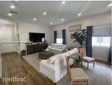 Foto del edificio - 4 br, 3 bath House - 14015 SW 32nd St