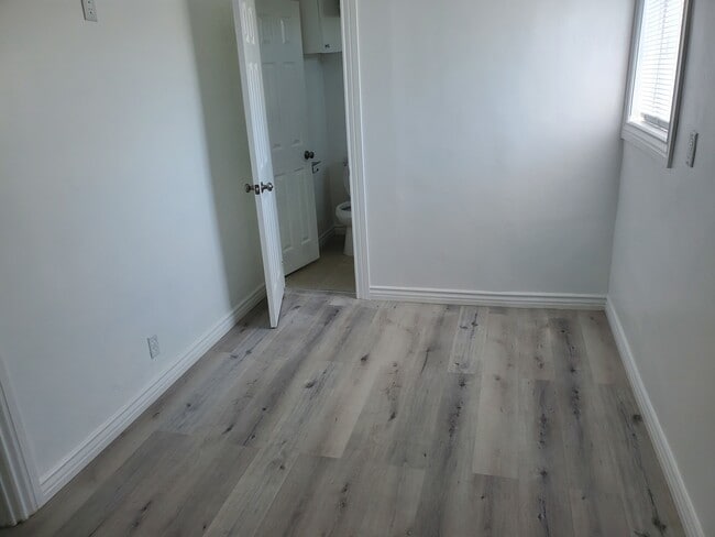 Foto del edificio - 5656 W Adams Blvd