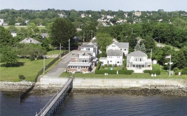 Foto del edificio - 1 Cypress St