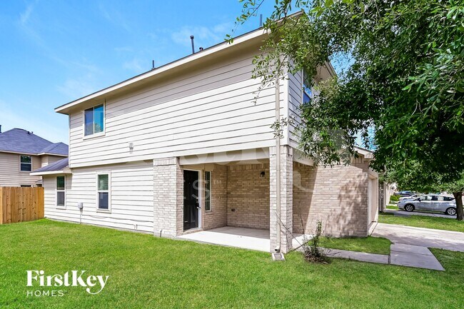 Foto del edificio - 886 Sun Prairie Dr