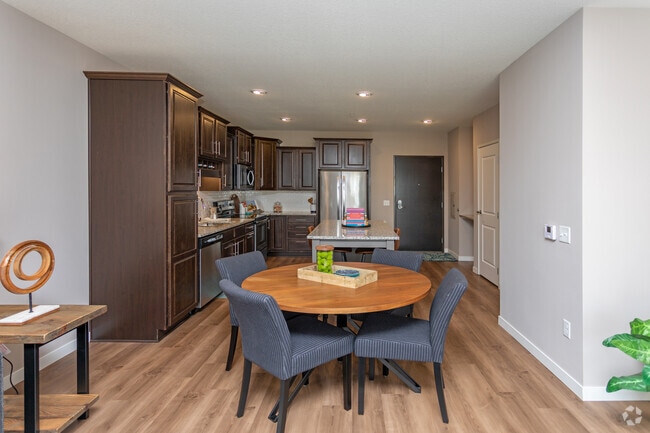 1BR, 1BA, Model, Sonoma - 847SF - The Reserve at Arbor Lakes