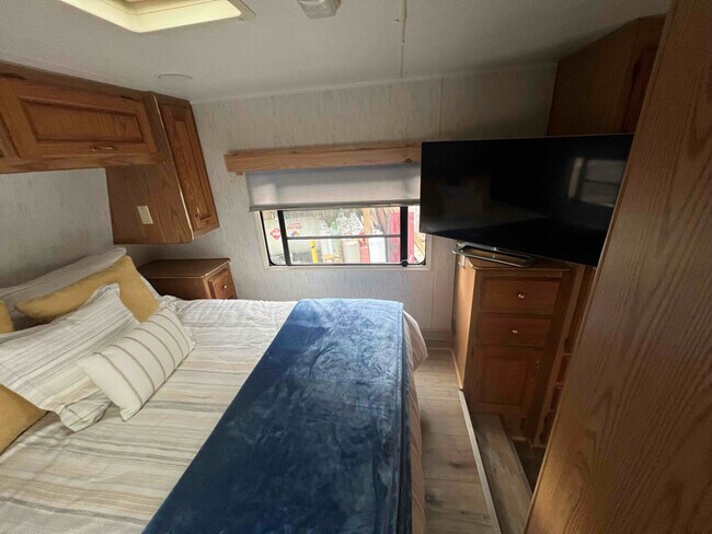 Foto del edificio - 496 Pearl Ln