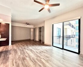 Building Photo - 9787 Katy Fwy