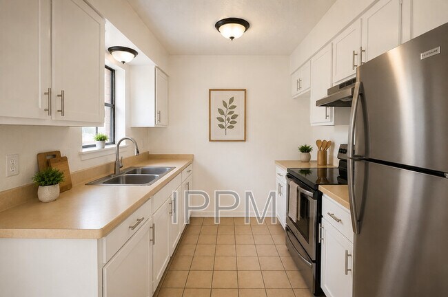 Foto del edificio - 6020 Masters Blvd