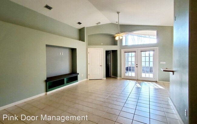 Foto del edificio - 3 br, 2 bath House - 15230 Markham Dr