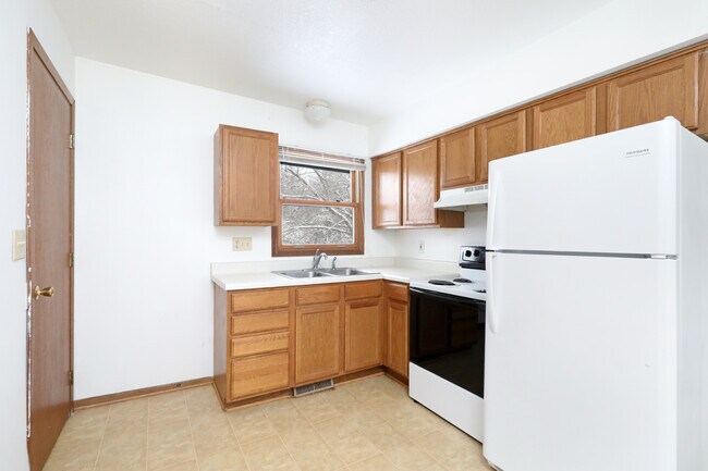 Foto del edificio - 2537 Lynner Dr