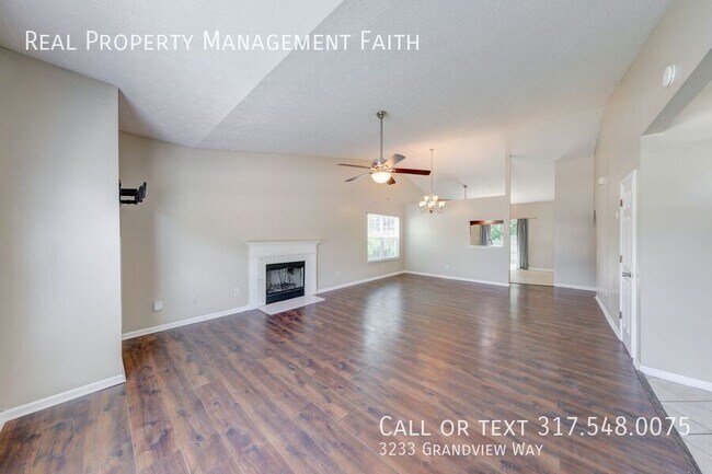 Foto del edificio - 3233 Grandview Way