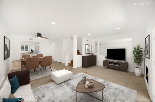 Foto del edificio - 307 N Singingwood St