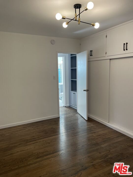 Building Photo - 3360 Glenhurst Ave