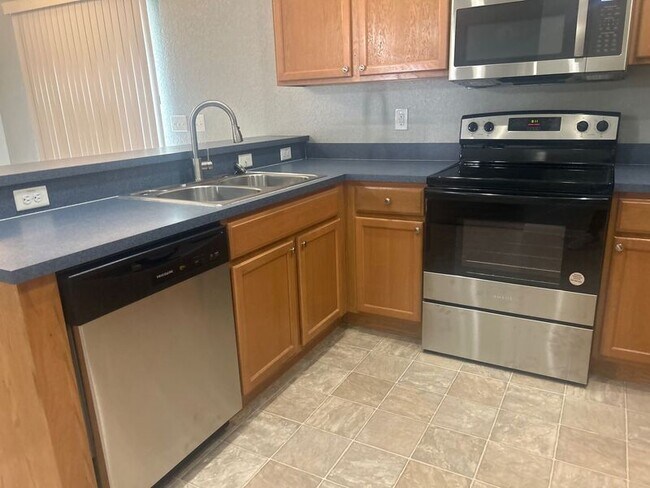 Foto del edificio - 2219 15th Ave E