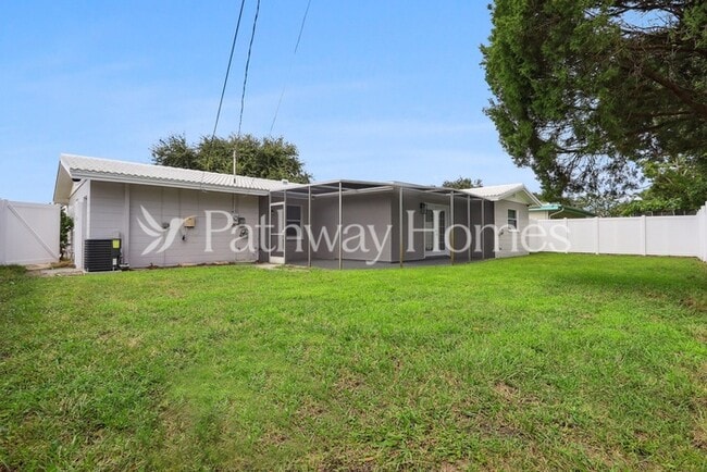 Building Photo - 5599 110th Way N