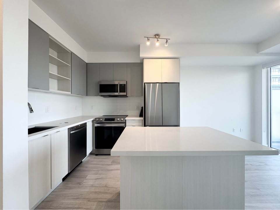 Primary Photo - 1 Bed 2 Baths - Apartment