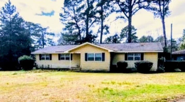 Primary Photo - 1817 Wisteria Dr