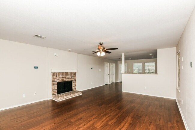Building Photo - 10213 Feldspar Dr