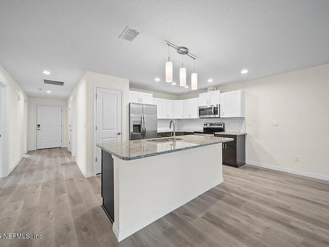 Foto del edificio - 59 Wellstream Ln