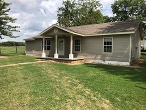 Building Photo - 82687 US-59