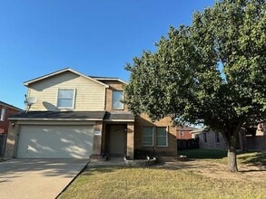 Building Photo - 14817 Broadview Dr