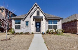 Building Photo - 1121 Milfoil Dr
