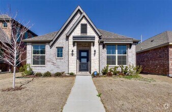 Building Photo - 1121 Milfoil Dr