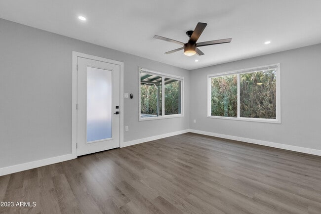 Foto del edificio - 3110 N 39th St