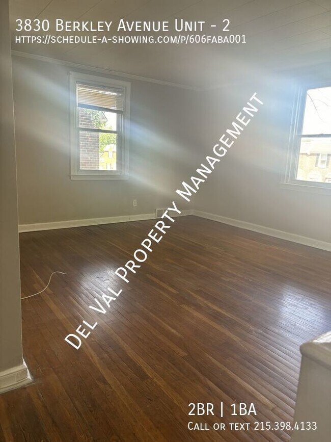 Building Photo - Nicely renovated 2nd FL 2-Bedroom Apartmen...