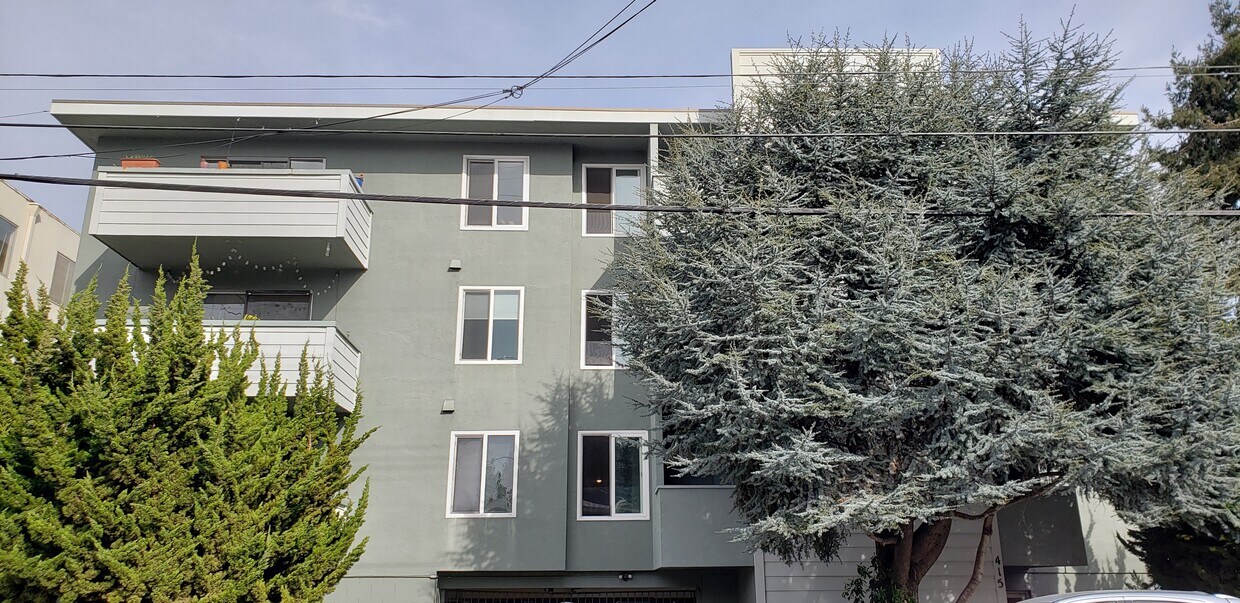 415 Cornell Ave Unit 302, Albany, CA 94706 Condo for Rent in Albany