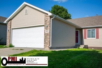 Building Photo - 6924 Whitewater Ln