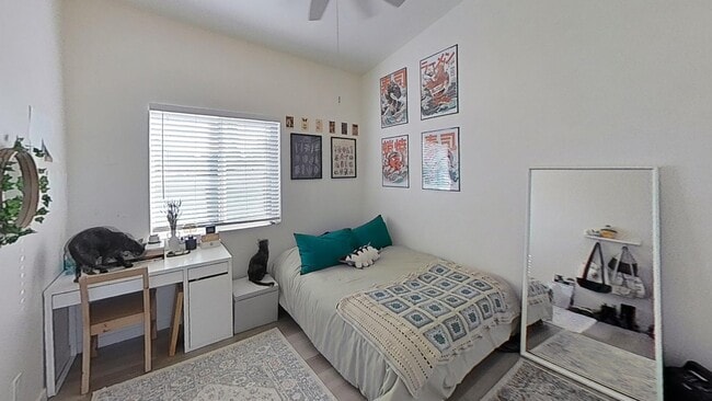 Building Photo - 5138 Alumni Pl