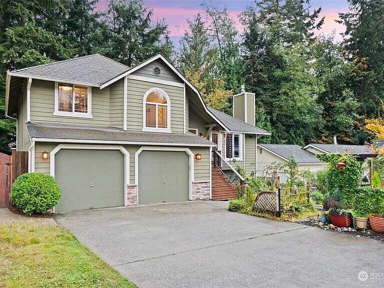 Foto principal - 9330 15th St SE