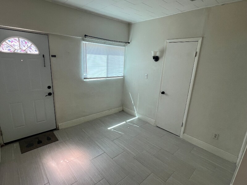 Foto principal - 1005 Vine St