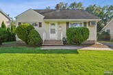 Primary Photo - 650 Midwood Rd