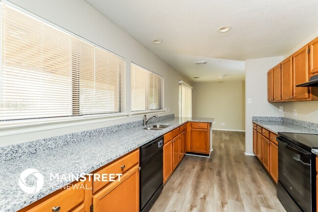 Building Photo - 7330 Shadow Trail