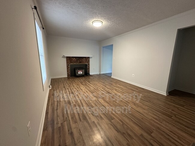 Foto del edificio - 12235 Pinyon Ln