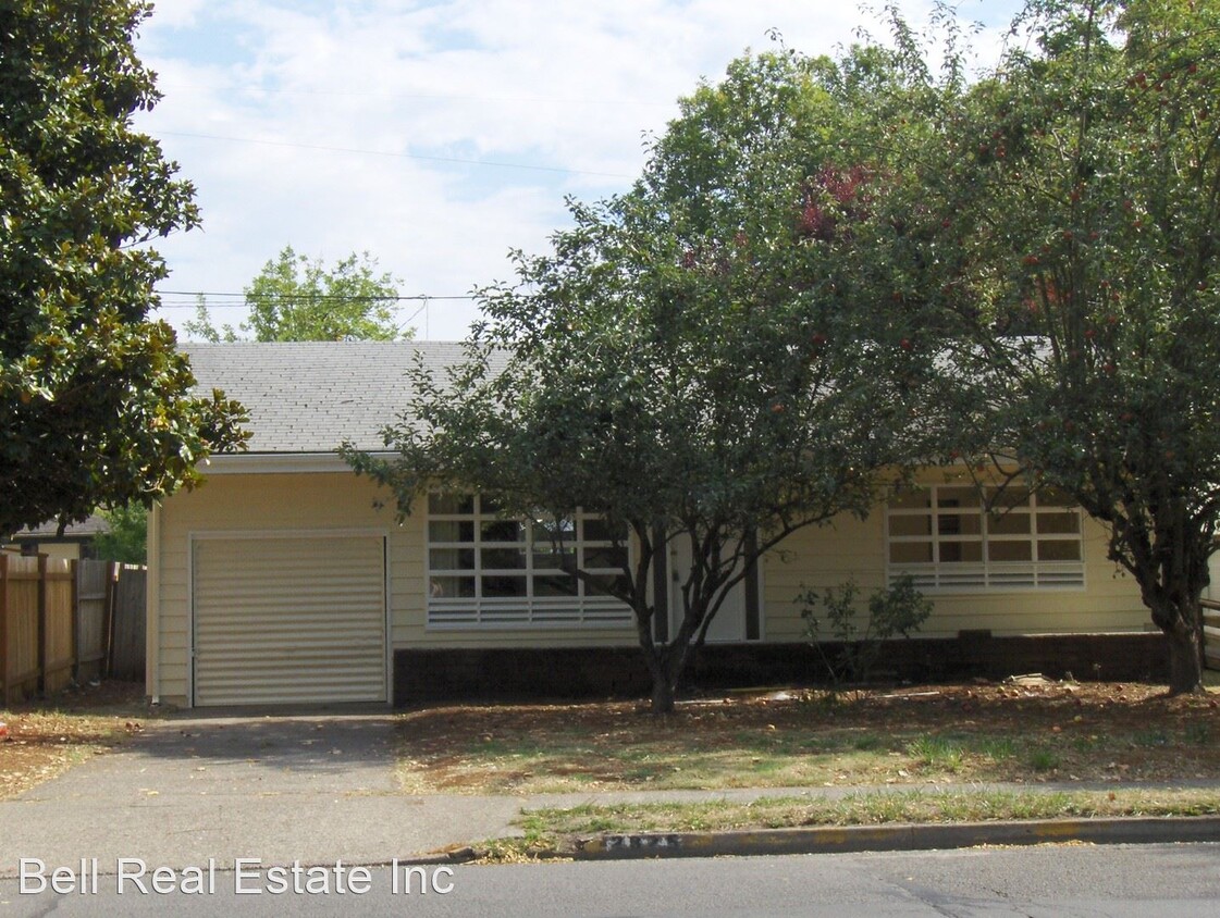 Primary Photo - 3 br, 1 bath House - 2825 Hilyard St