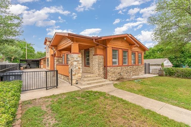 Foto principal - 902 S Montclair Ave