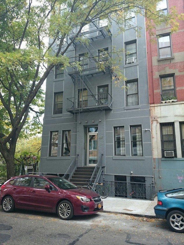 Primary Photo - 630 E 9th St
