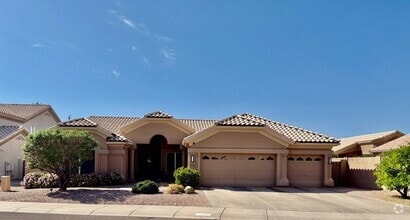 Building Photo - 4413 E Desert Trumpet Rd