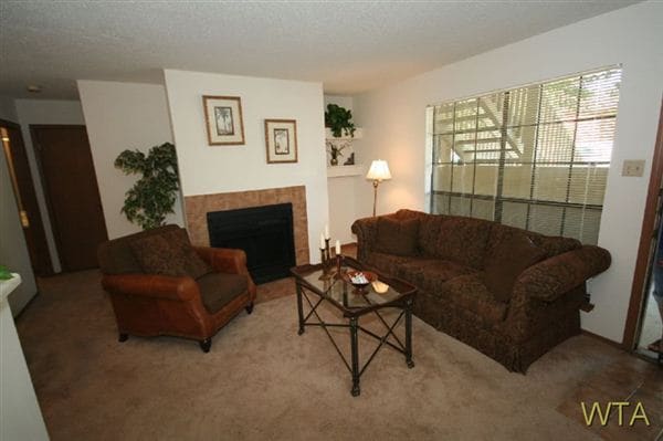 Building Photo - 14100 Thermal Dr